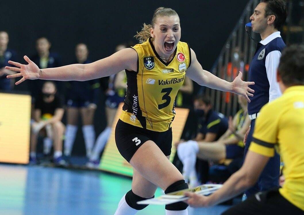 Cansu Özbay MVP seçildi 5